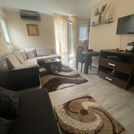 Studio Apartment For Rent In Budva Dış mekan fotoğraf